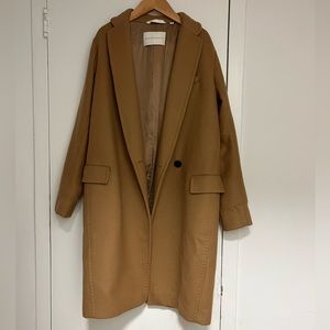 Aritzia Babaton Coat